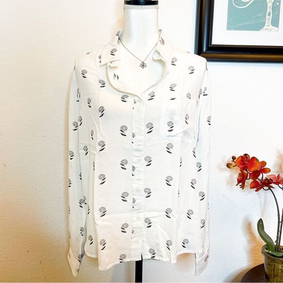 🍋 Velvet Heart • Women’s Dandelion Print Long Sleeve Shirt Size L - Picture 2 of 8